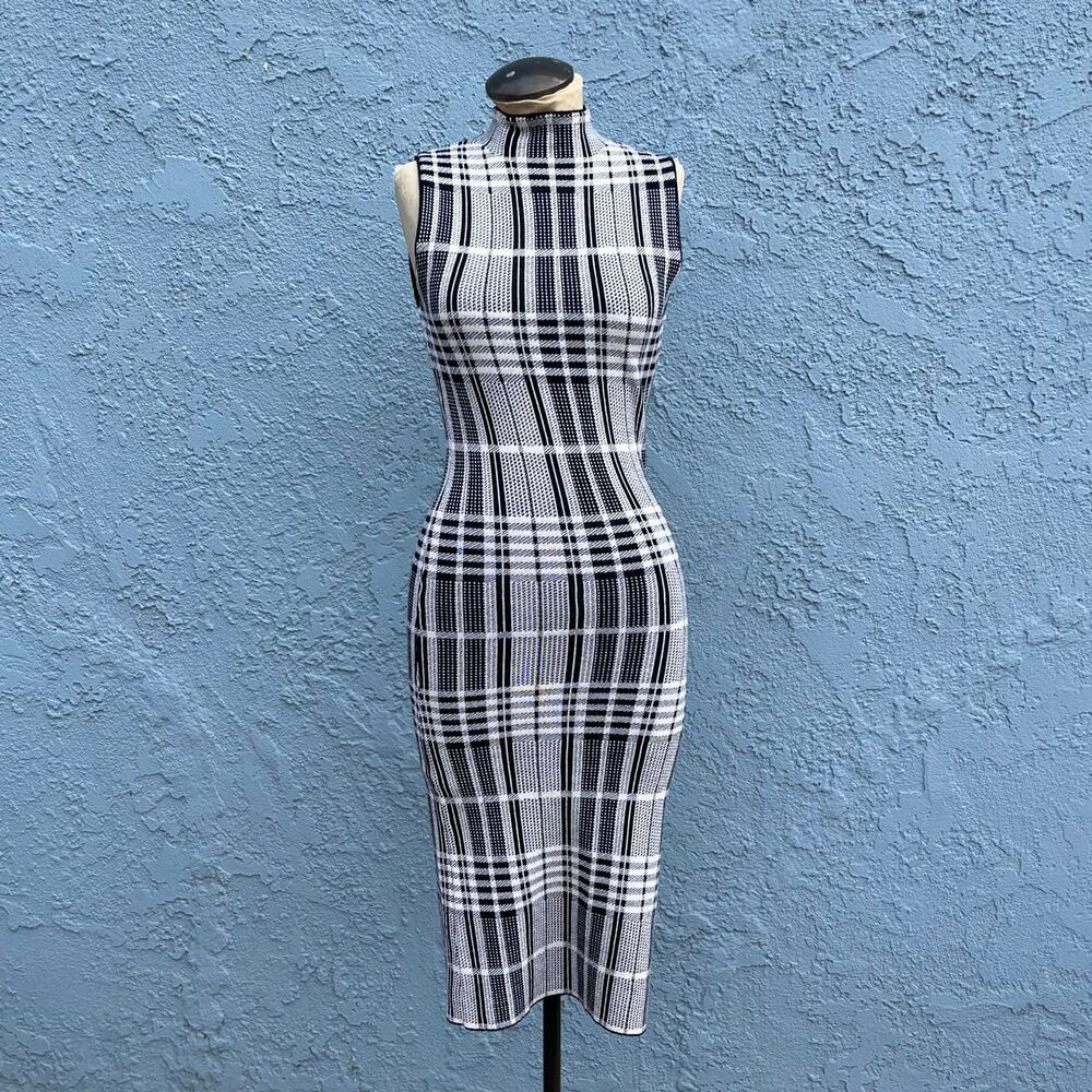 Alice + Olivia dress Bodycon plaid pencil midi